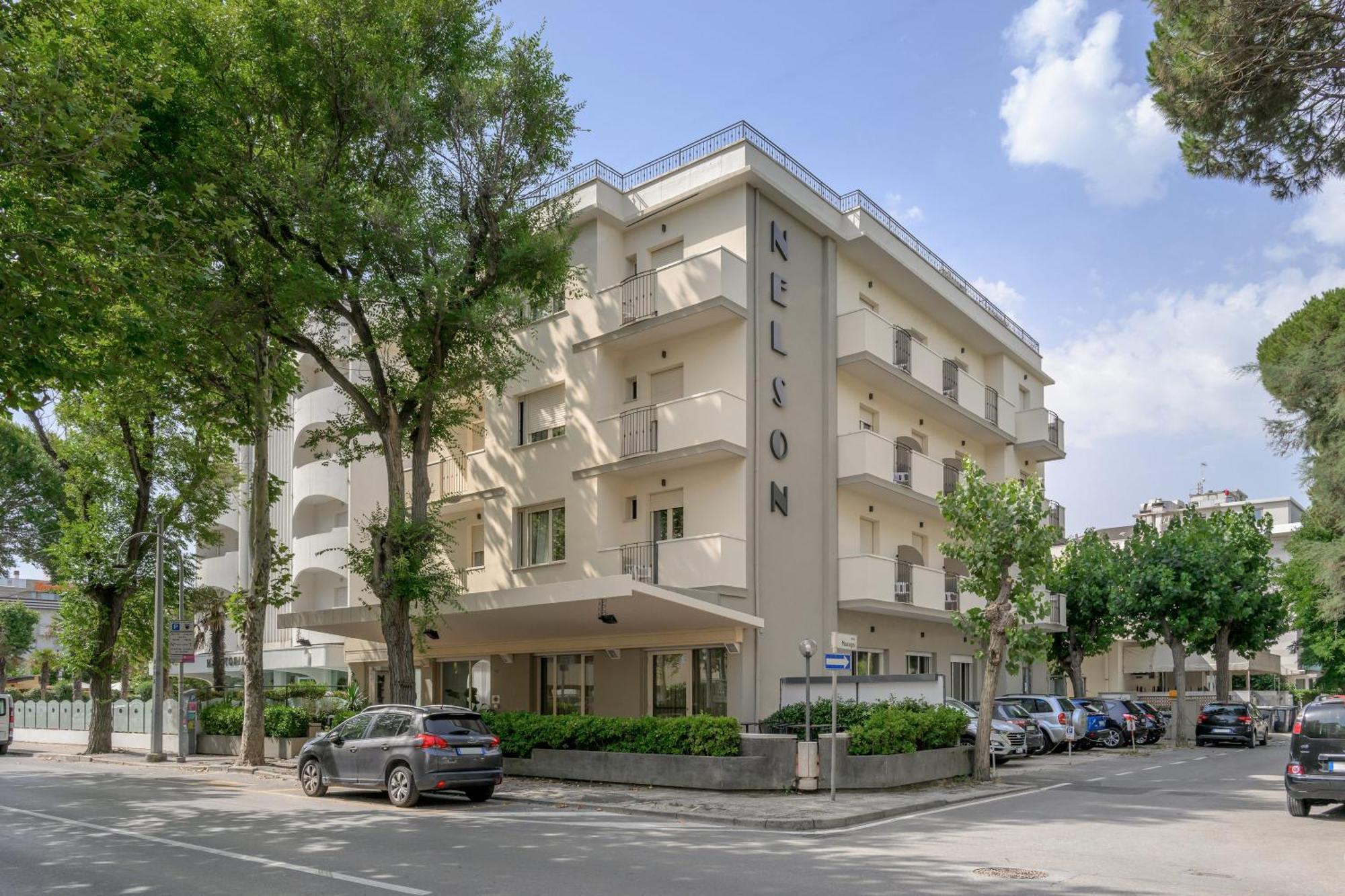 Hotel Nelson Riccione Buitenkant foto