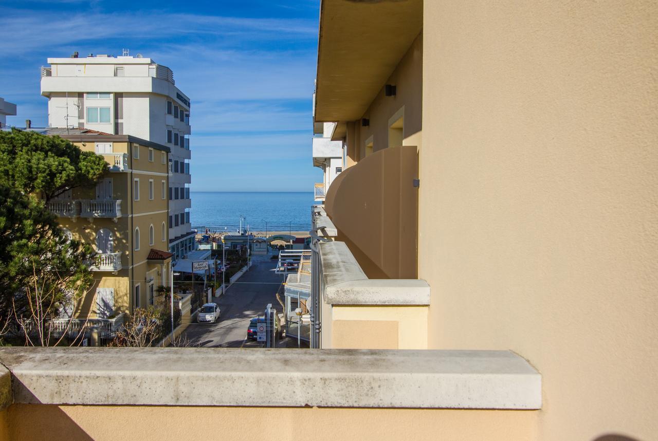 Hotel Nelson Riccione Buitenkant foto
